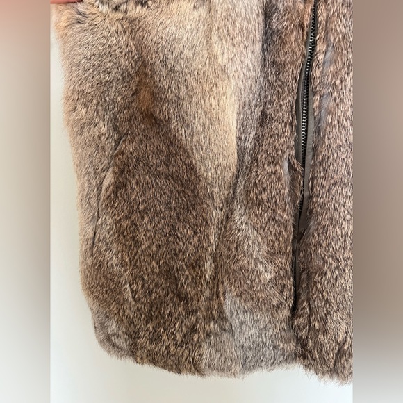 Genuine Rabbit Vest - Picture 2 of 5